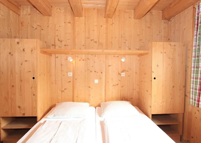 Alpendorf-2 By Interhome שטום