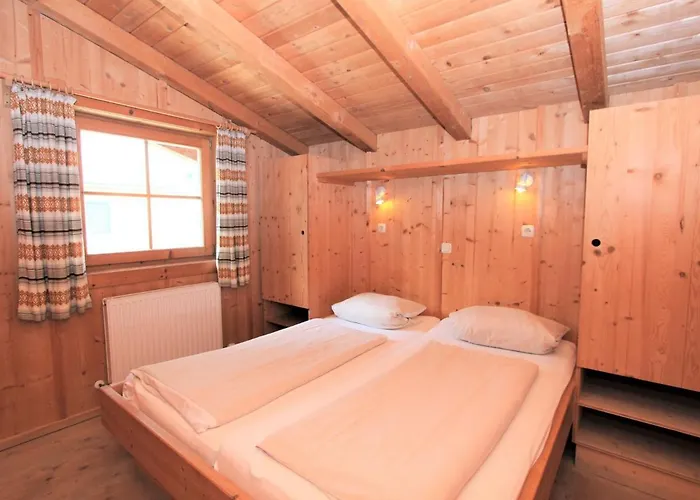 Alpendorf-2 By Interhome בית נופש שטום