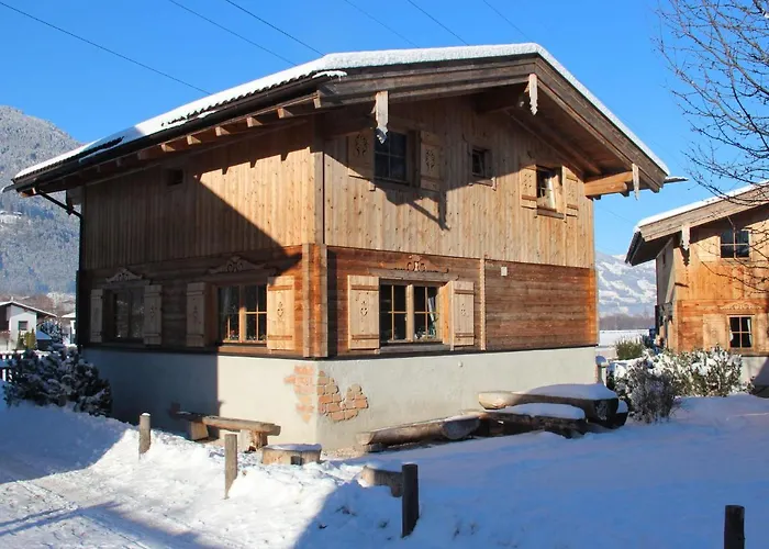 Alpendorf-2 By Interhome בית נופש שטום